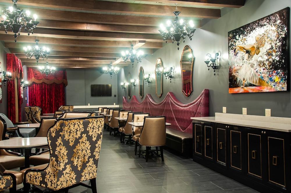 Dauphine Orleans Hotel Ню Орлиънс Екстериор снимка