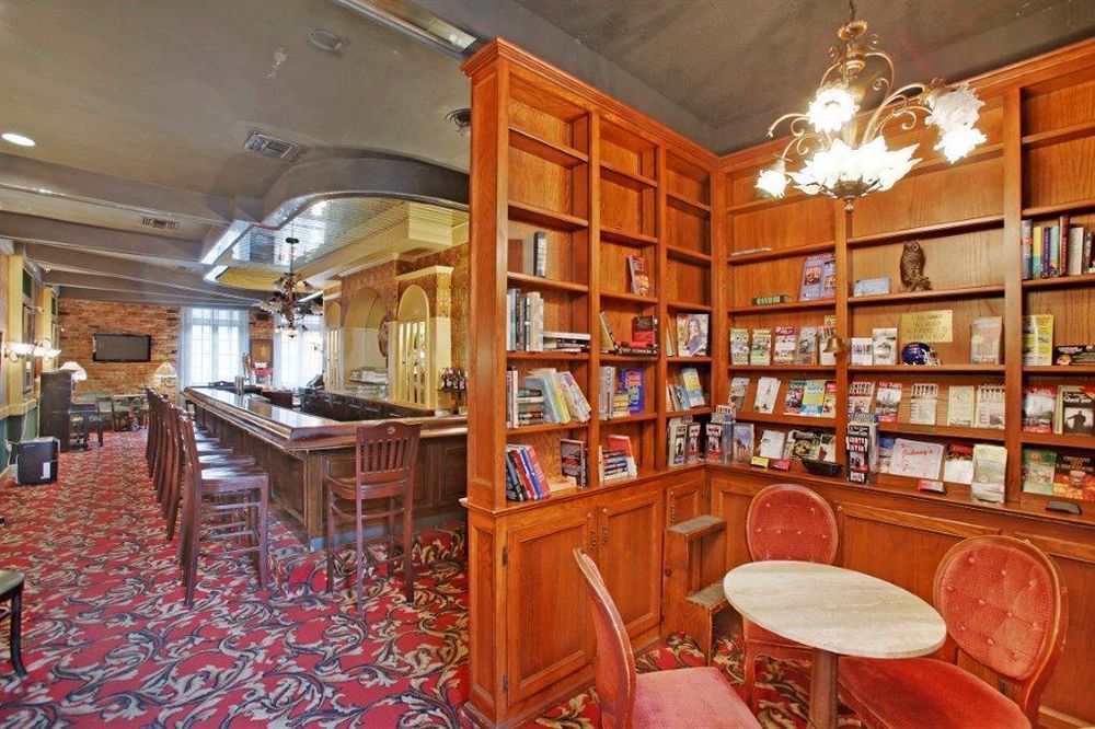 Dauphine Orleans Hotel Ню Орлиънс Екстериор снимка