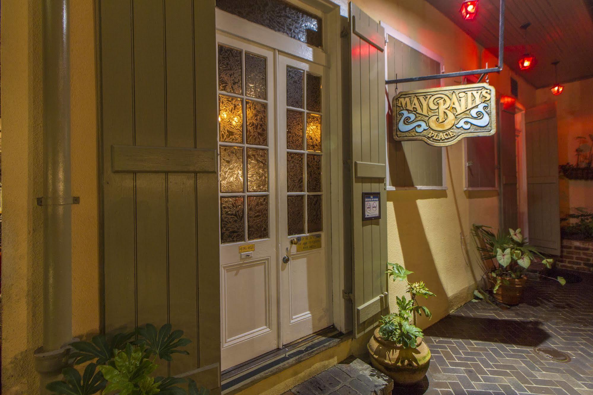 Dauphine Orleans Hotel Ню Орлиънс Екстериор снимка