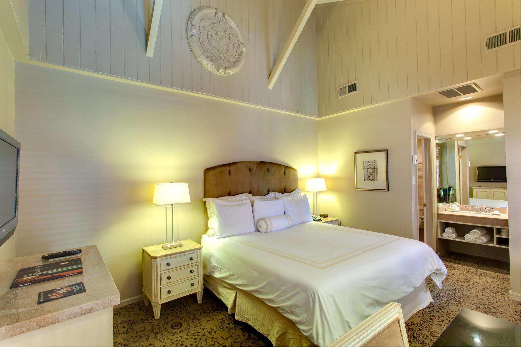 Dauphine Orleans Hotel Ню Орлиънс Екстериор снимка